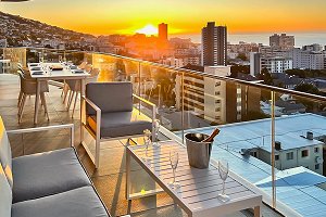 Cape Town Living Penthouse in Sea Point