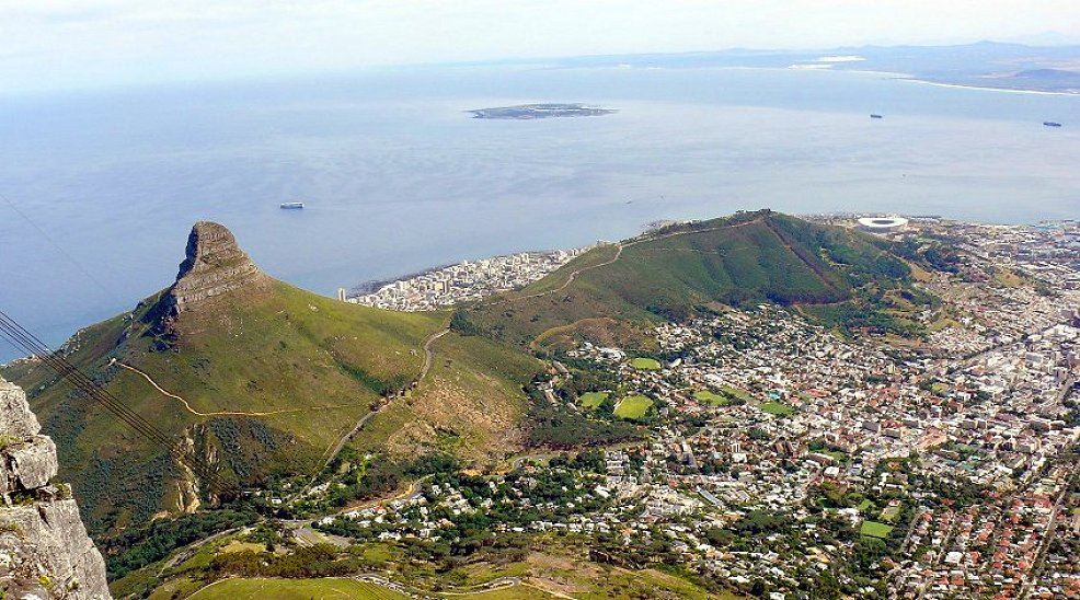 Blick vom Tafelberg auf die Stadt